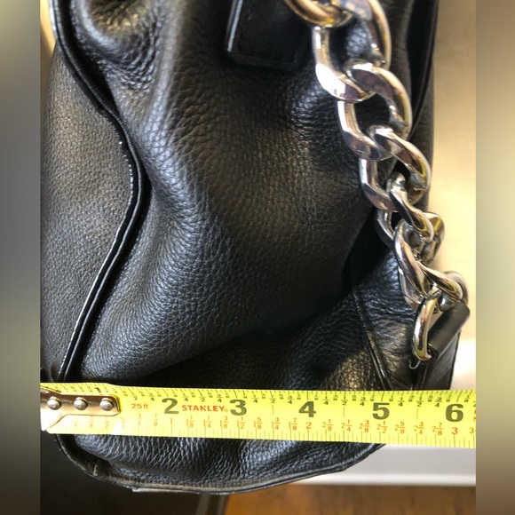 MICHAEL KORS Tumbled Black Leather Shoulder Bag Crossbody with Silver Hardware - Picture 16 of 16